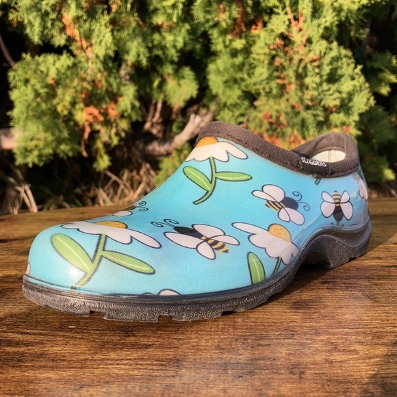 Sloggers Bumble Bee Flower Blue Waterproof Clog 
Size 8 - Picture 8 of 12
